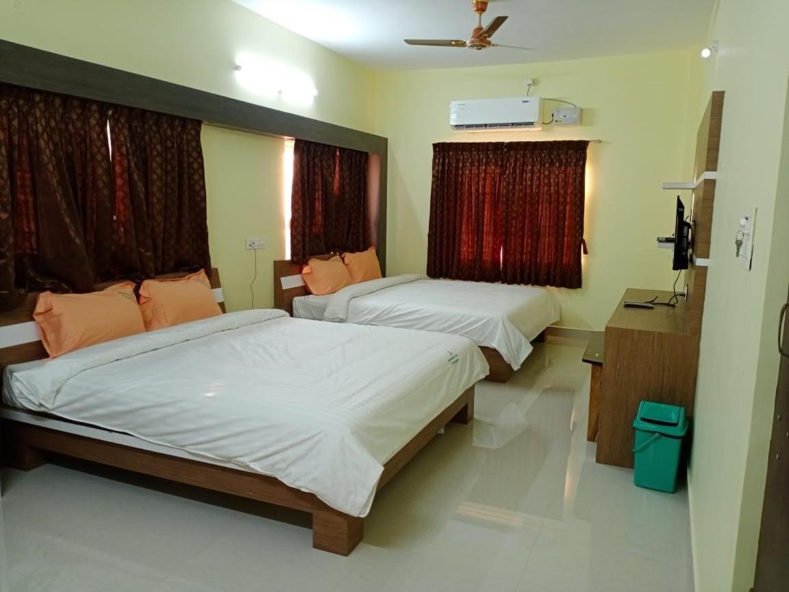 Giri Nandhana Residency Yelagiri Eksteriør billede