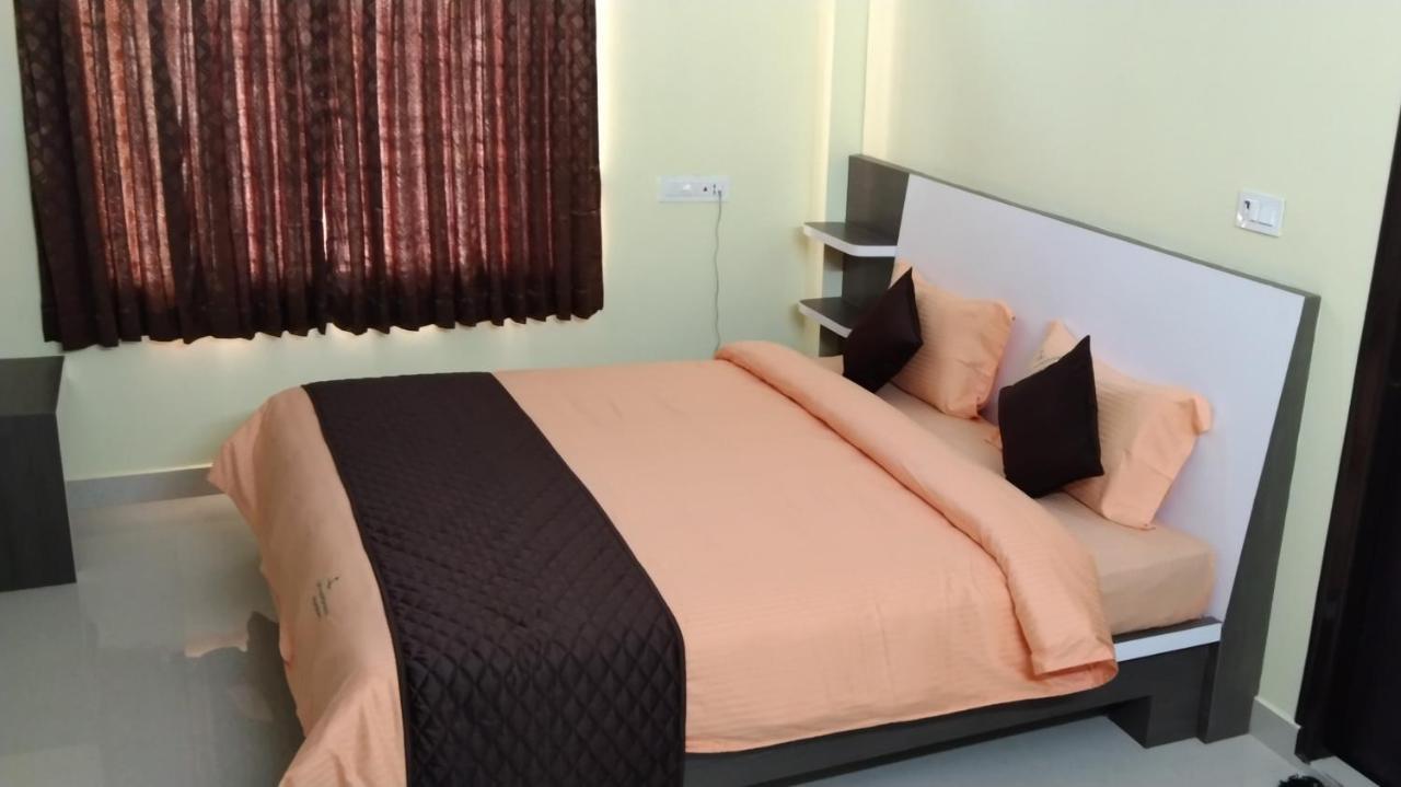 Giri Nandhana Residency Yelagiri Eksteriør billede